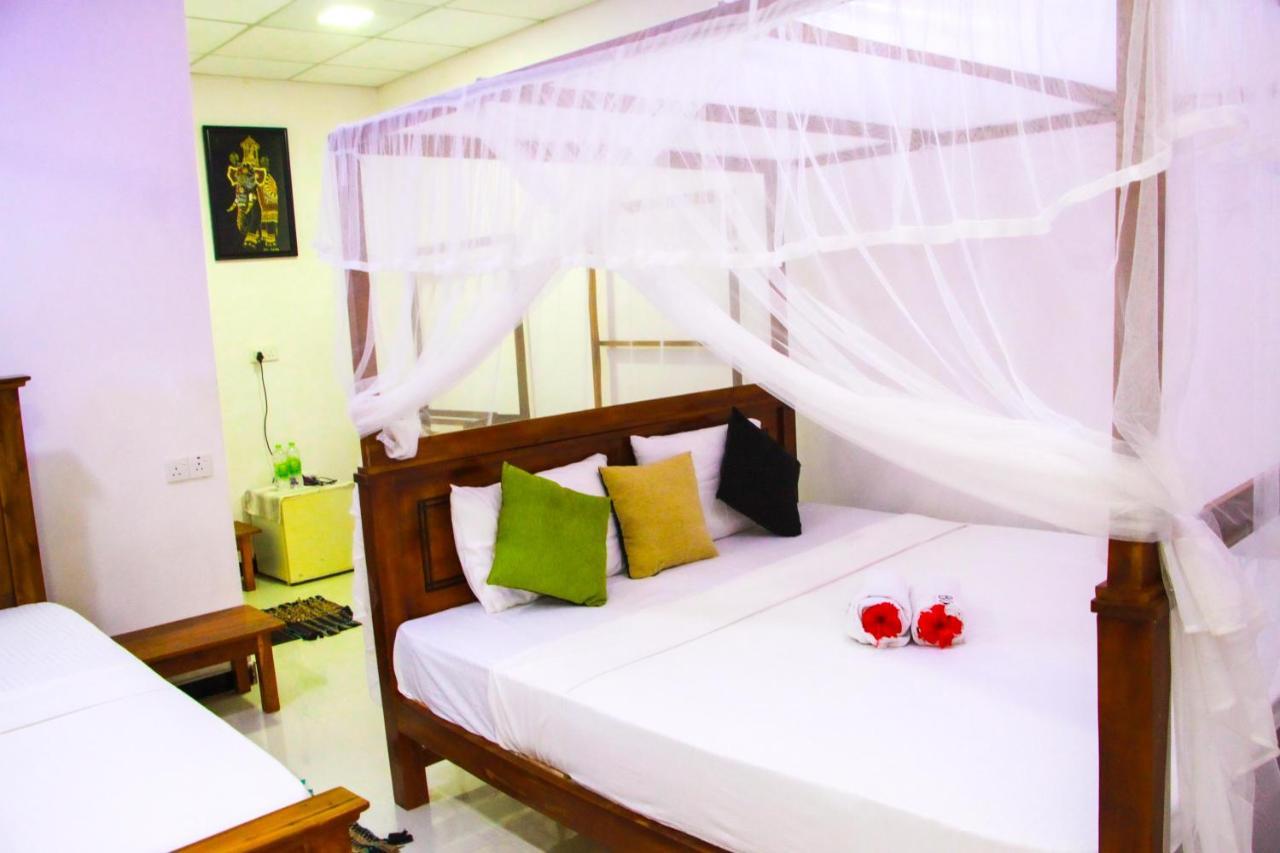 Galaxy View Homestay Sigiriya Exterior foto